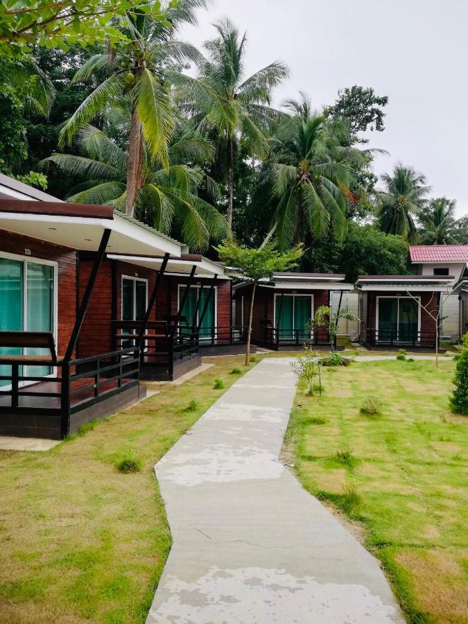 Phumiphat Resort Koh Mook Trang Bagian luar foto